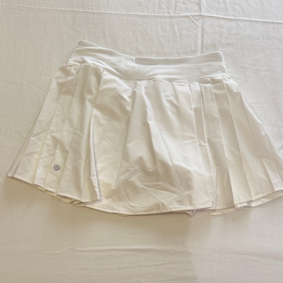 Lululemon White Pleated Skirt - Picture 2 of 4
